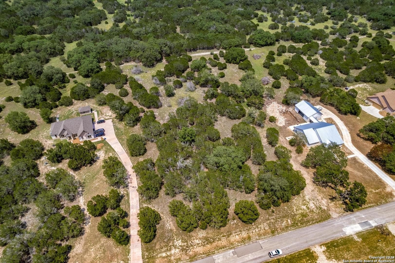 2 acres in Bandera County - photo 8