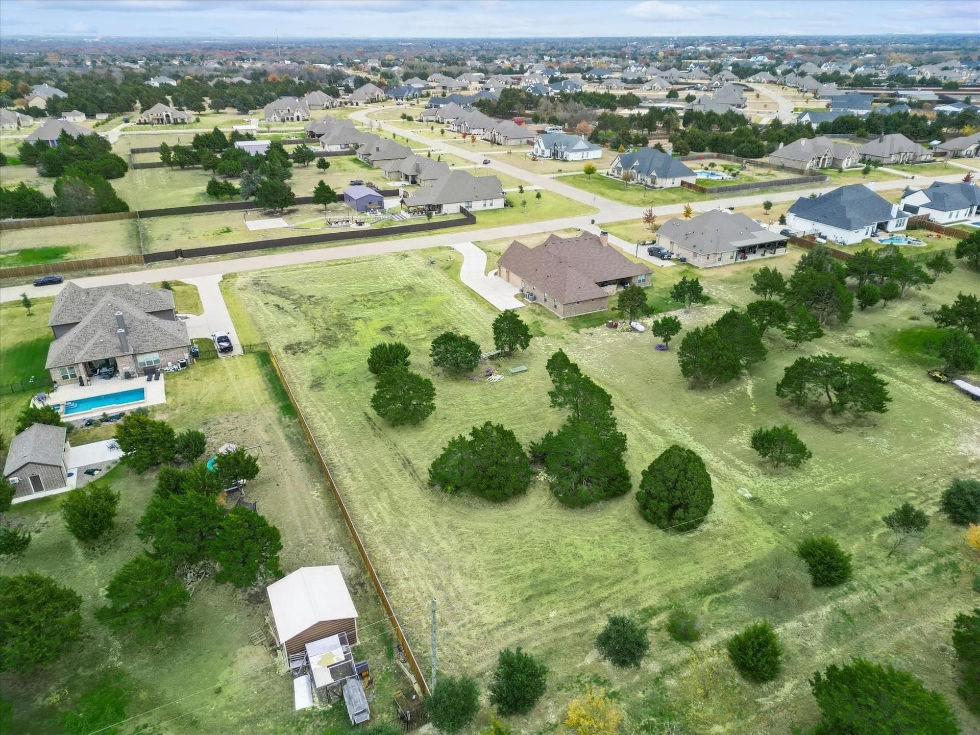 0.99 acres in Ellis County - photo 10