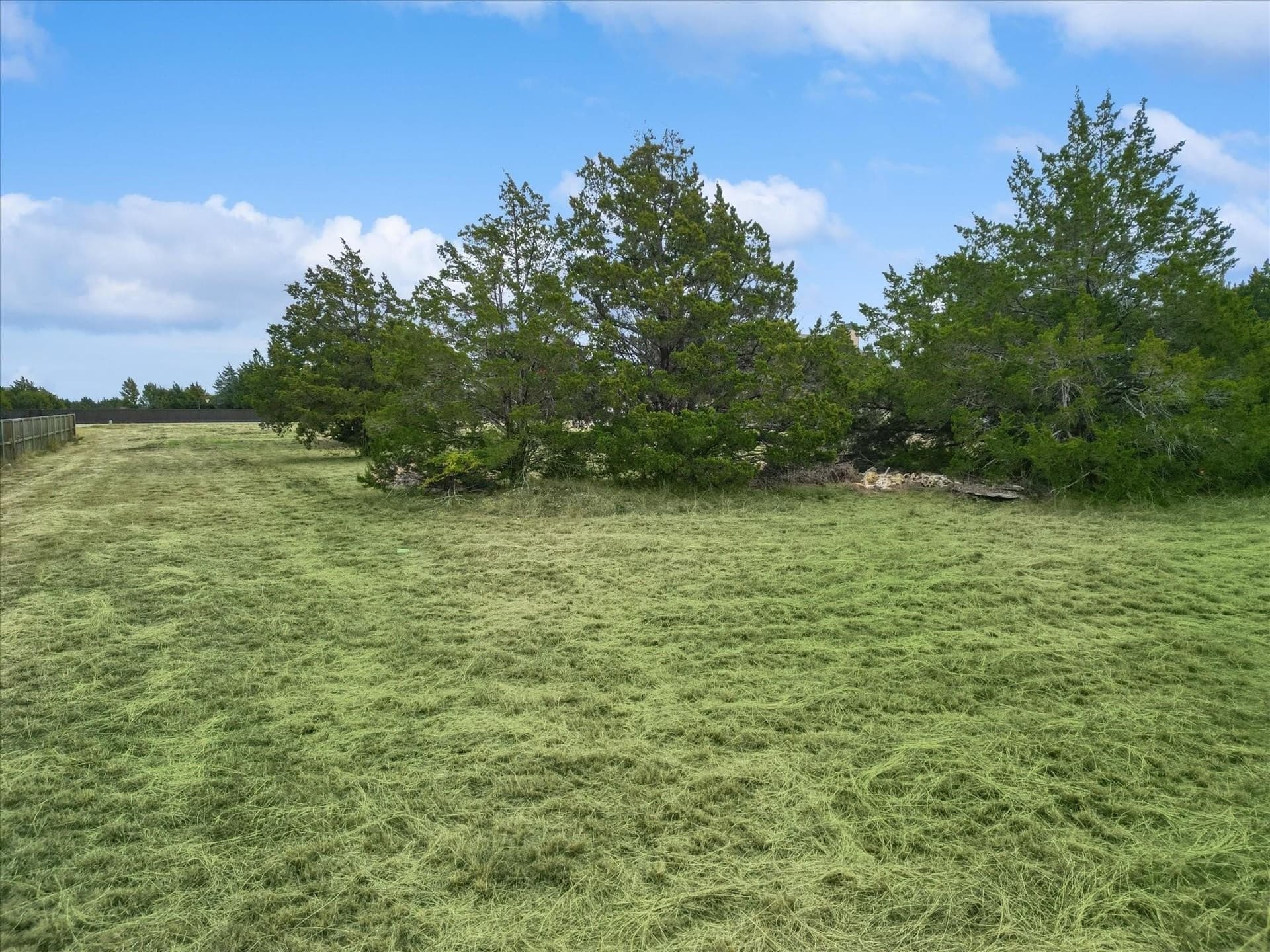 0.99 acres in Ellis County - photo 12