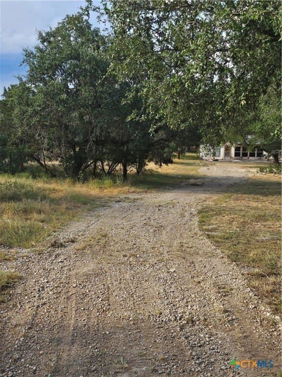 0.97 acres in Comal County - photo 4