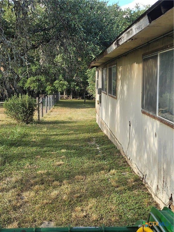 0.97 acres in Comal County - photo 8