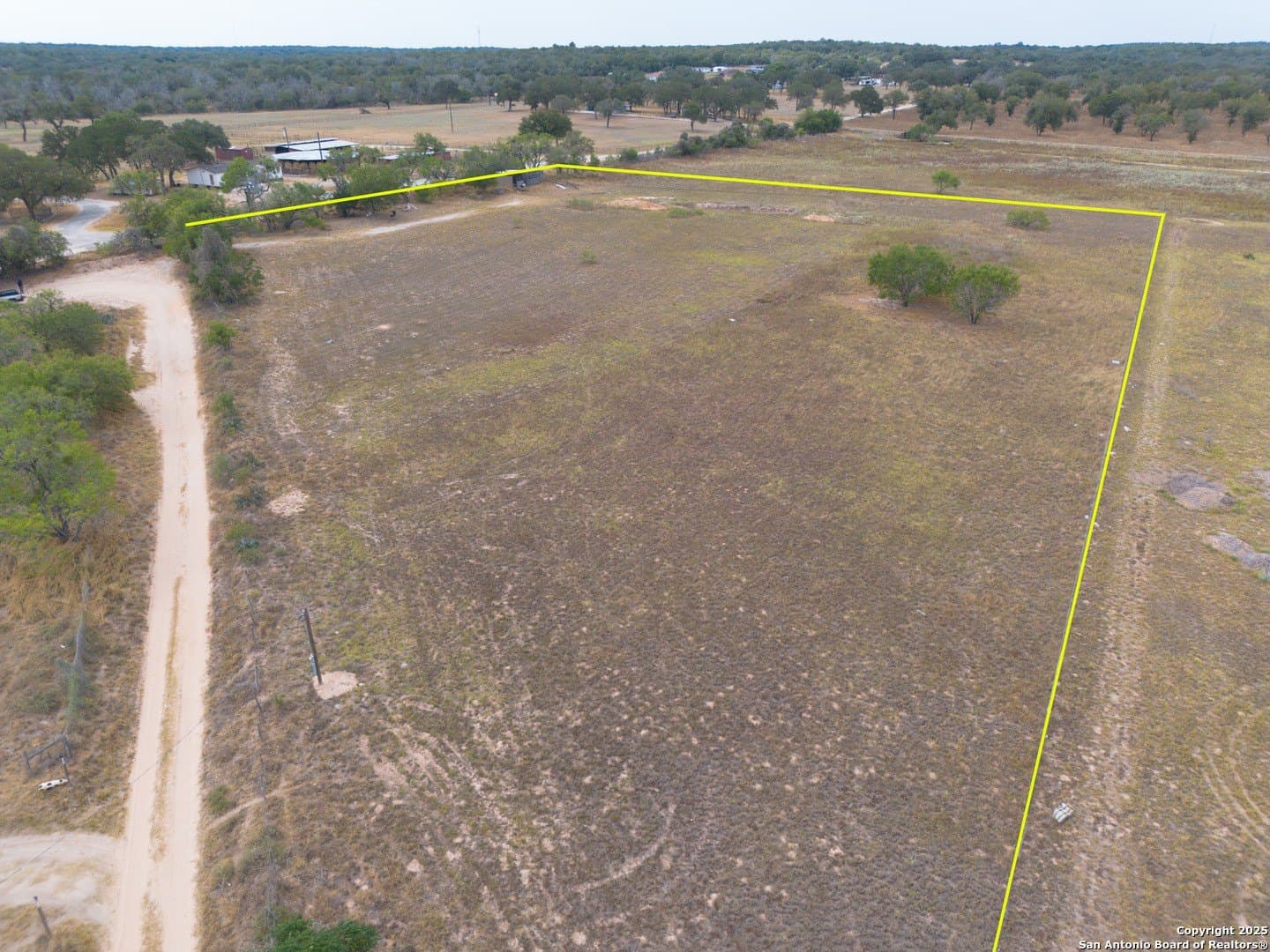 4.27 acres in Bexar County gallery image 4