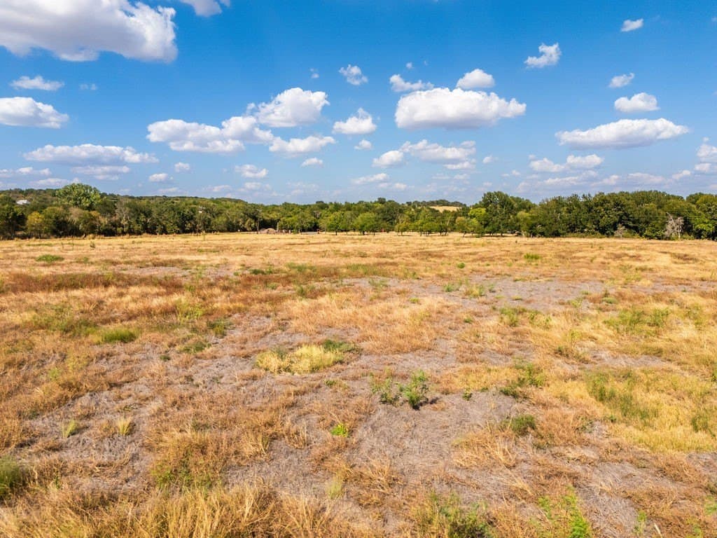 1.67 acres in McLennan County - photo 6
