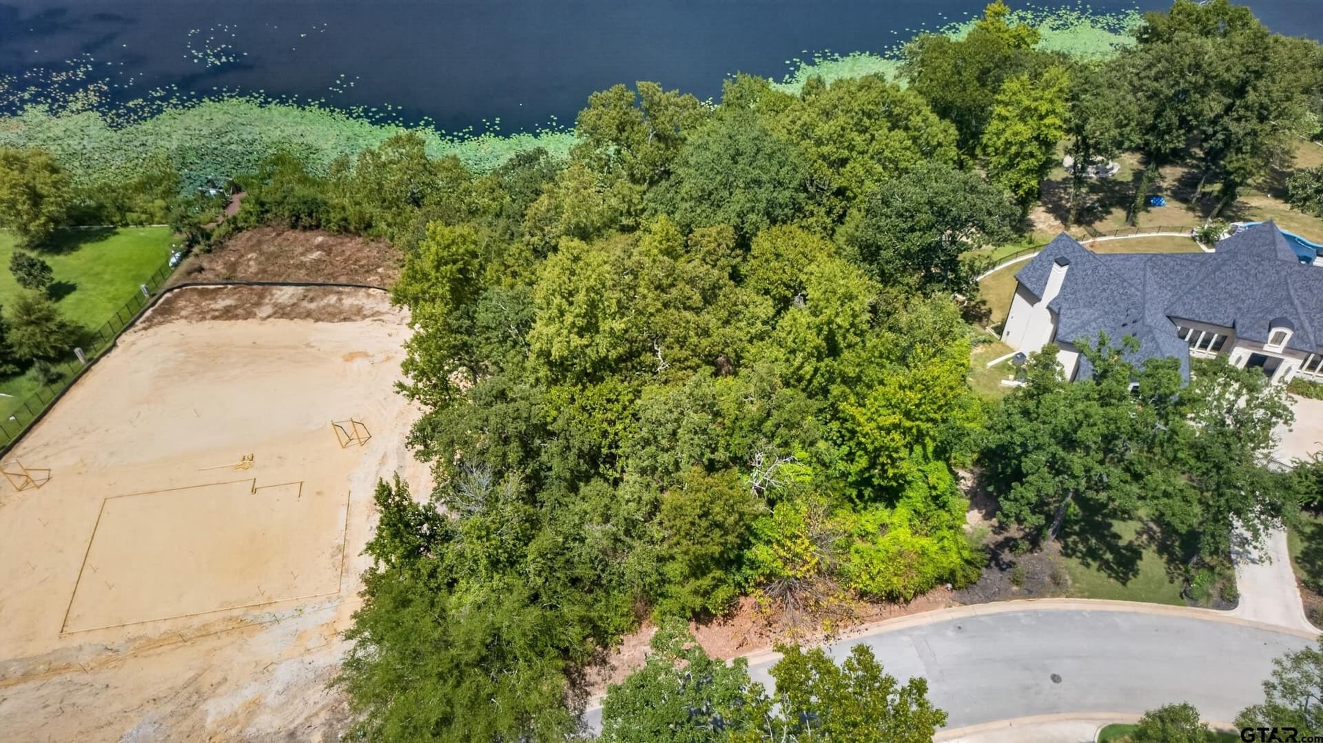 0.86 acres in Smith County - photo 3