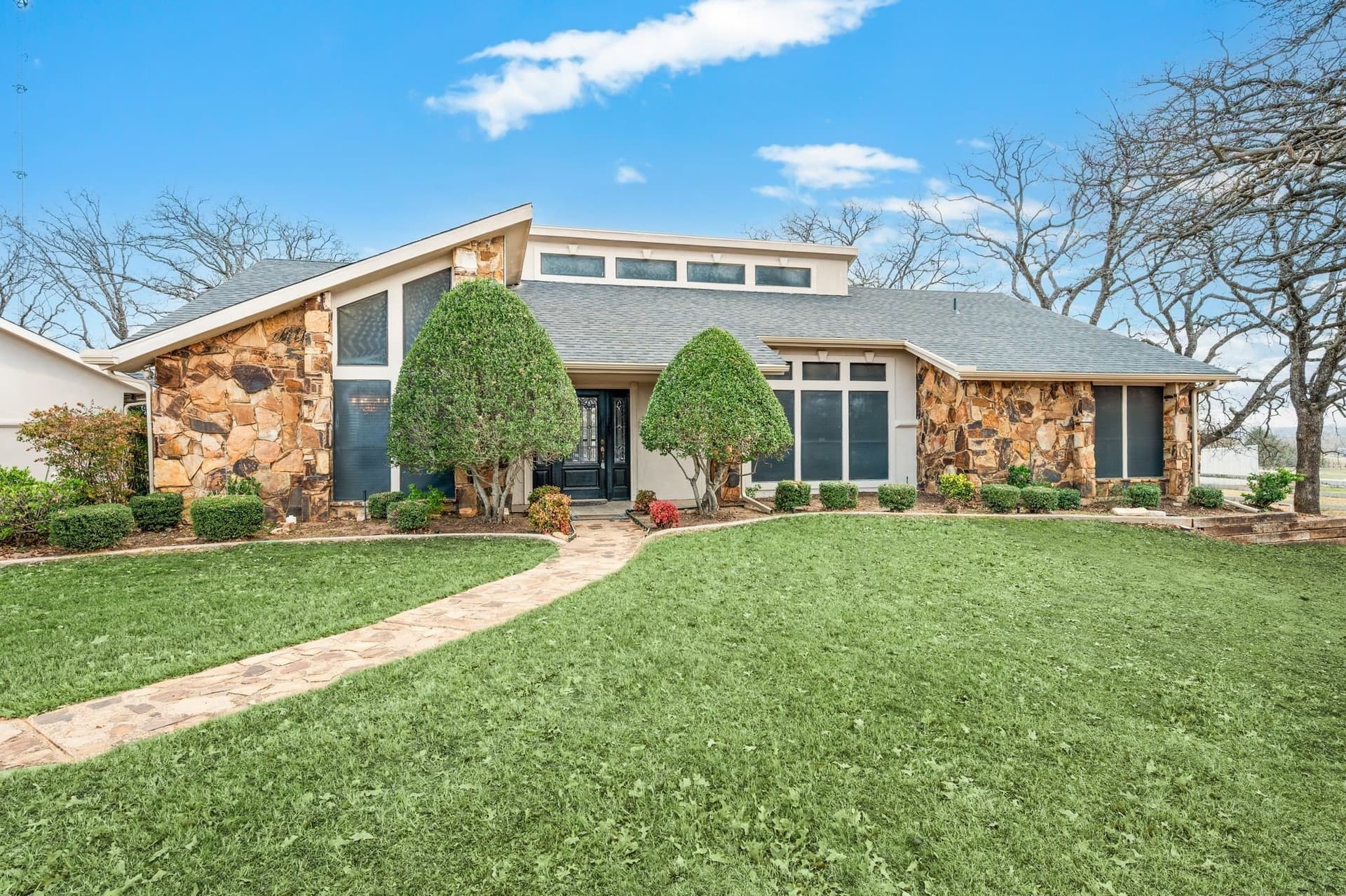 4.82 acres in Tarrant County