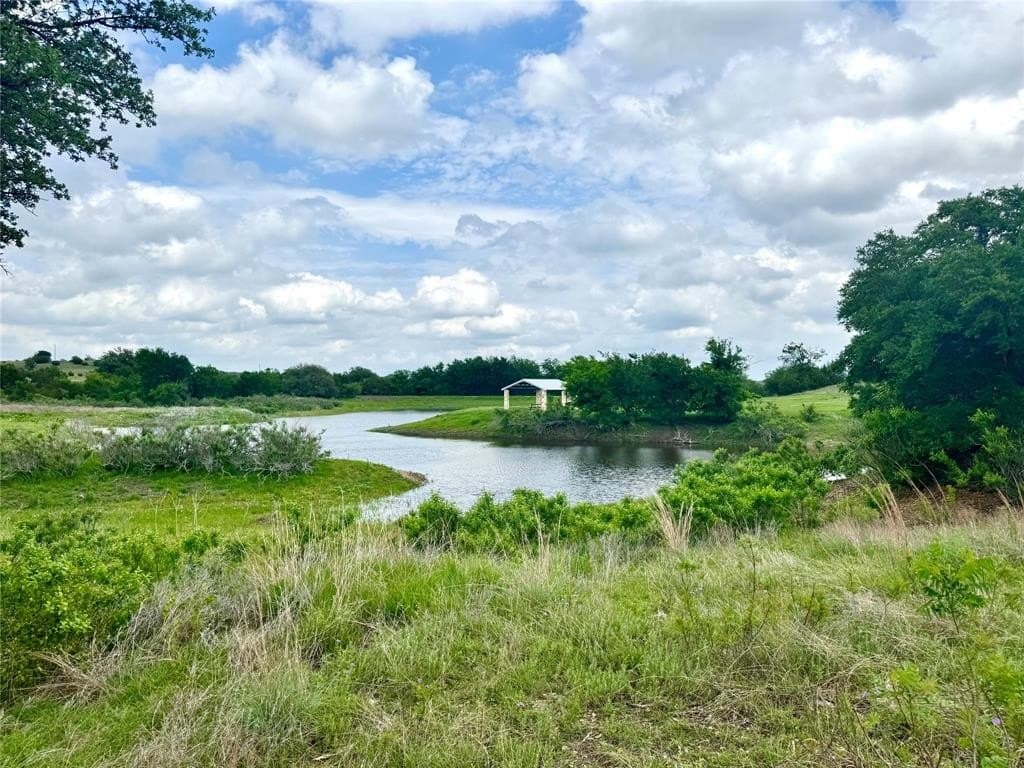 2.85 acres in Somervell County gallery image 2