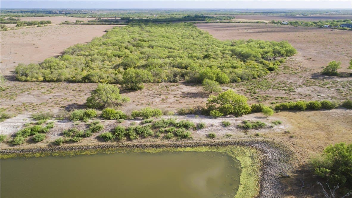 11.65 acres in Jim Wells County - photo 5