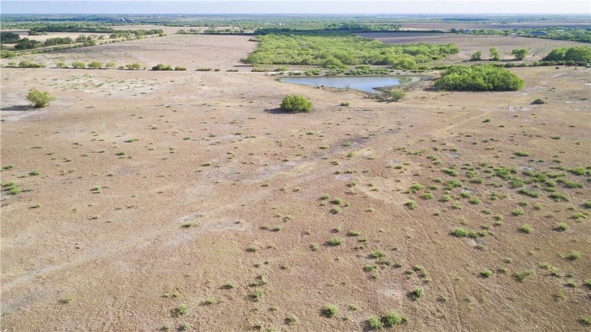 11.65 acres in Jim Wells County - photo 4