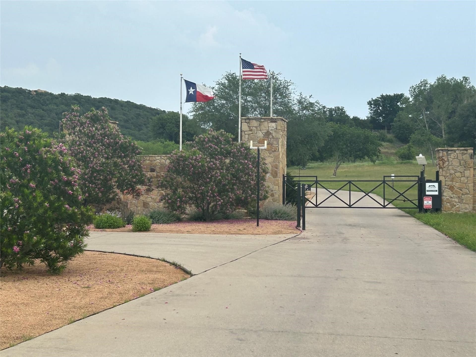 2.3 acres in Palo Pinto County