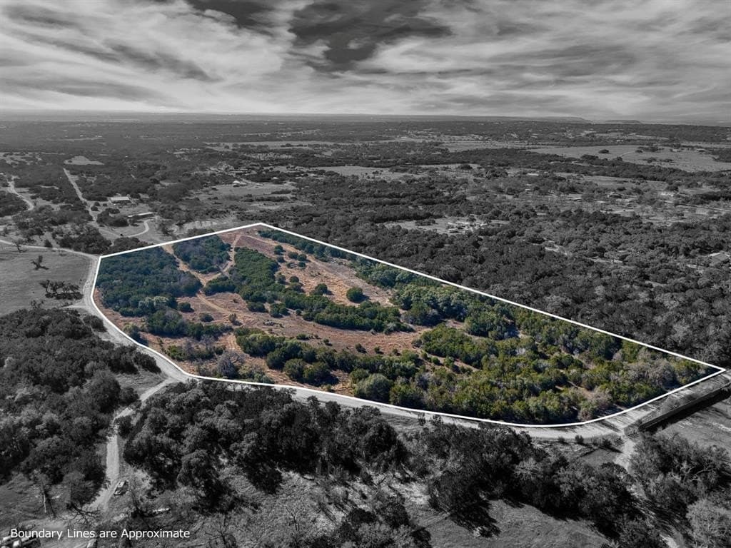 16 acres in Burnet County gallery image 2