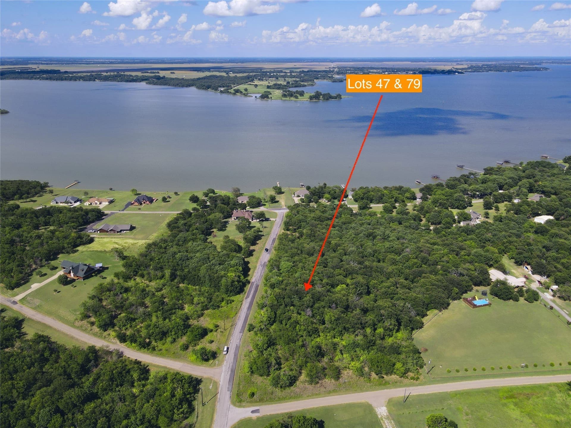 4.44 acres in Navarro County