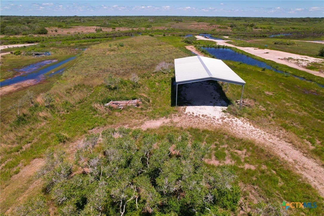 2 acres in Calhoun County gallery image 3