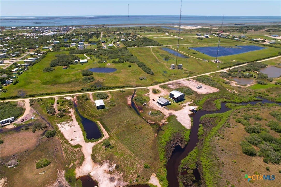 2 acres in Calhoun County - photo 9