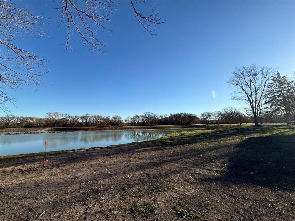 5.48 acres in Collin County gallery image 3