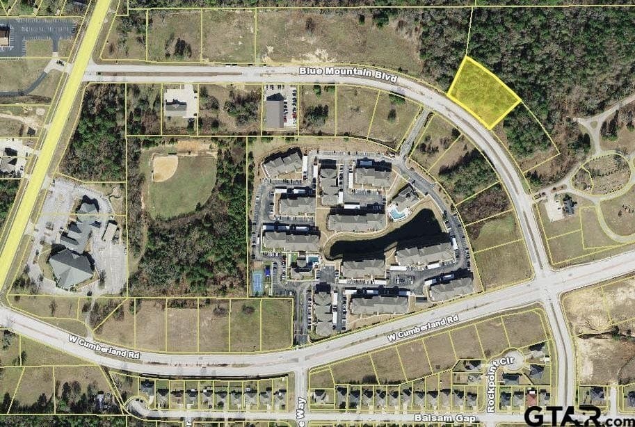 1.34 acres in Smith County