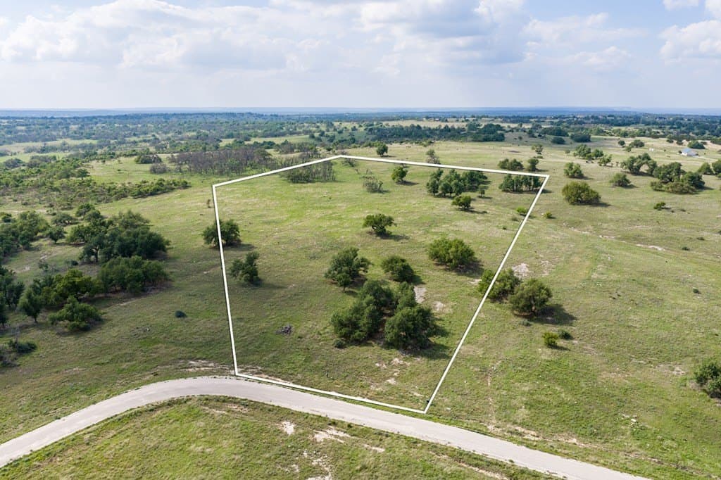 10.05 acres in Gillespie County gallery image 4