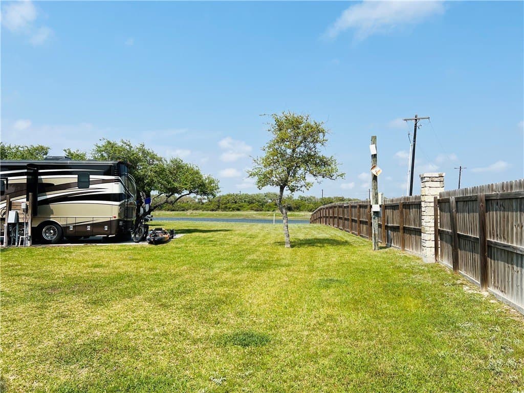 0.11 acres in Aransas County gallery image 4