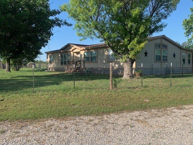 50 acres in Comanche County