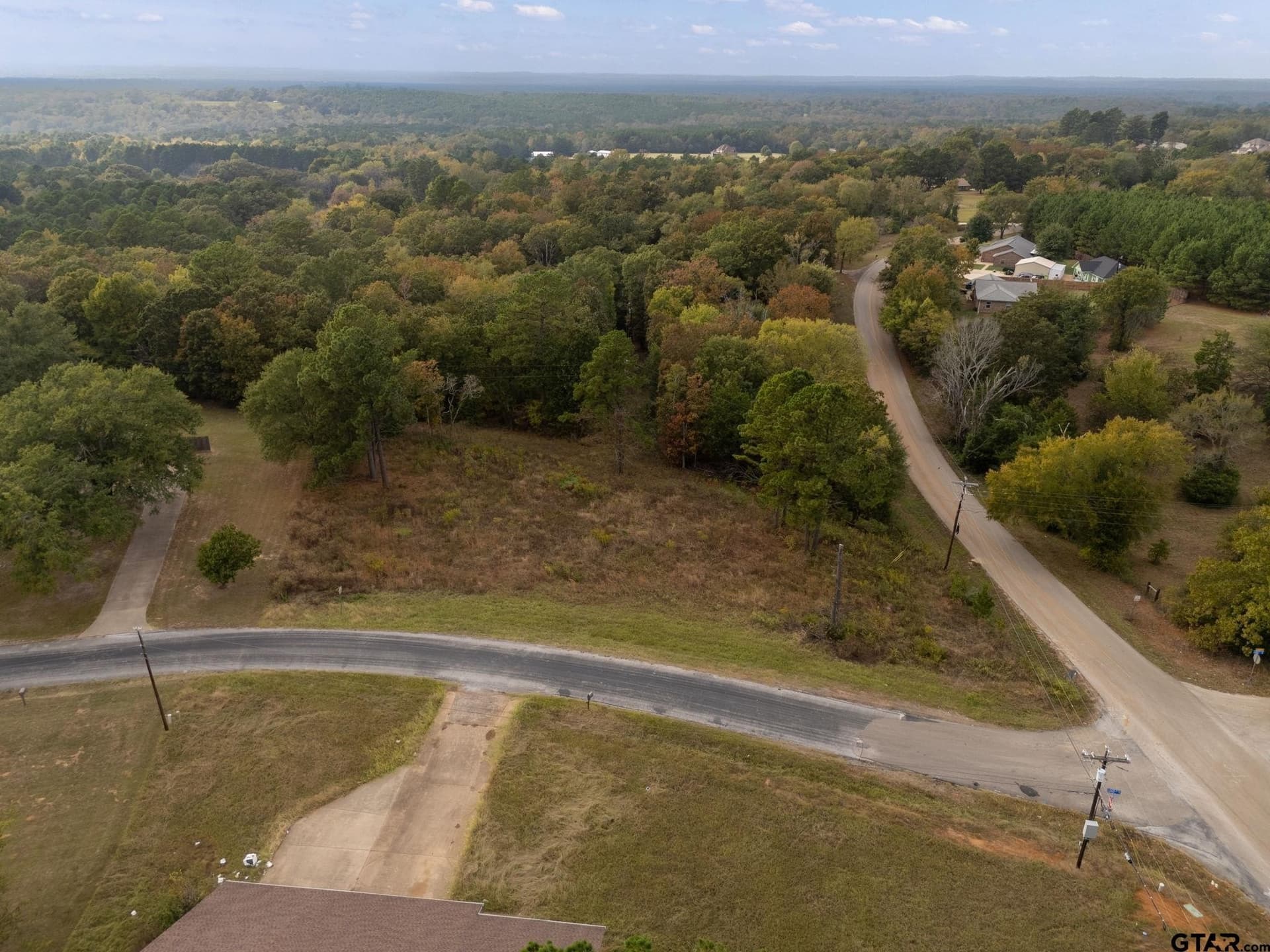 1.92 acres in Smith County gallery image 2