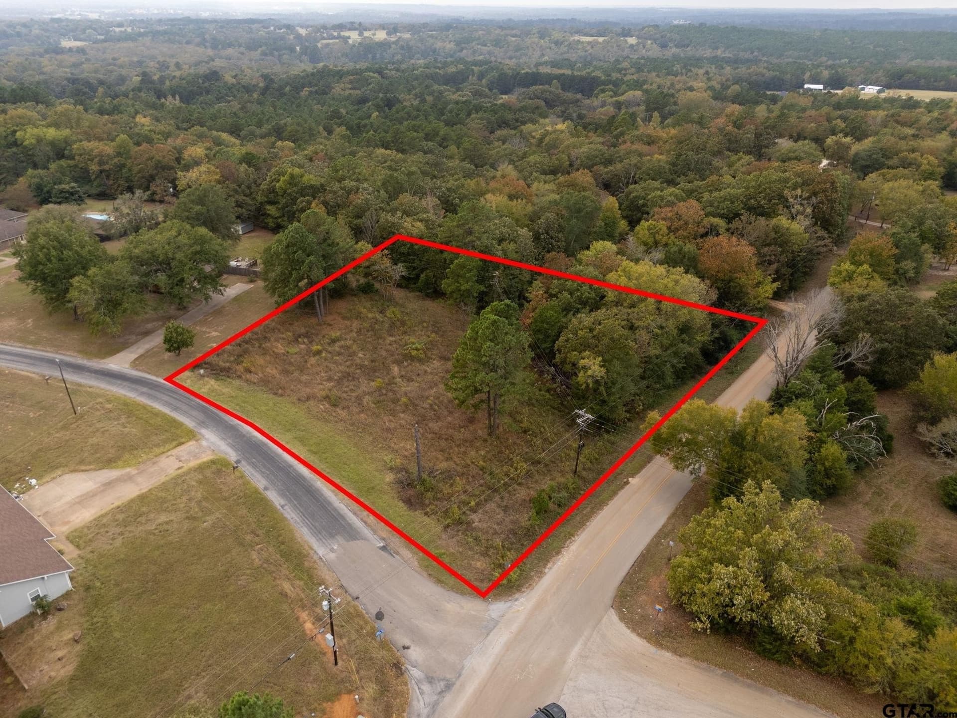 1.92 acres in Smith County