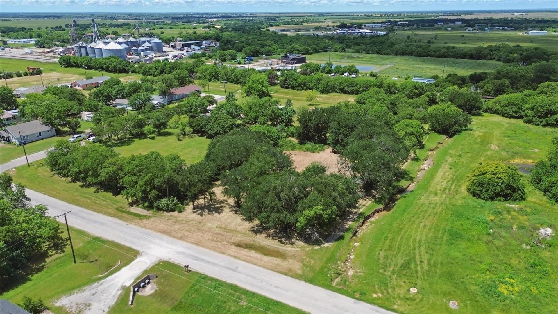 0.67 acres in Grayson County gallery image 4