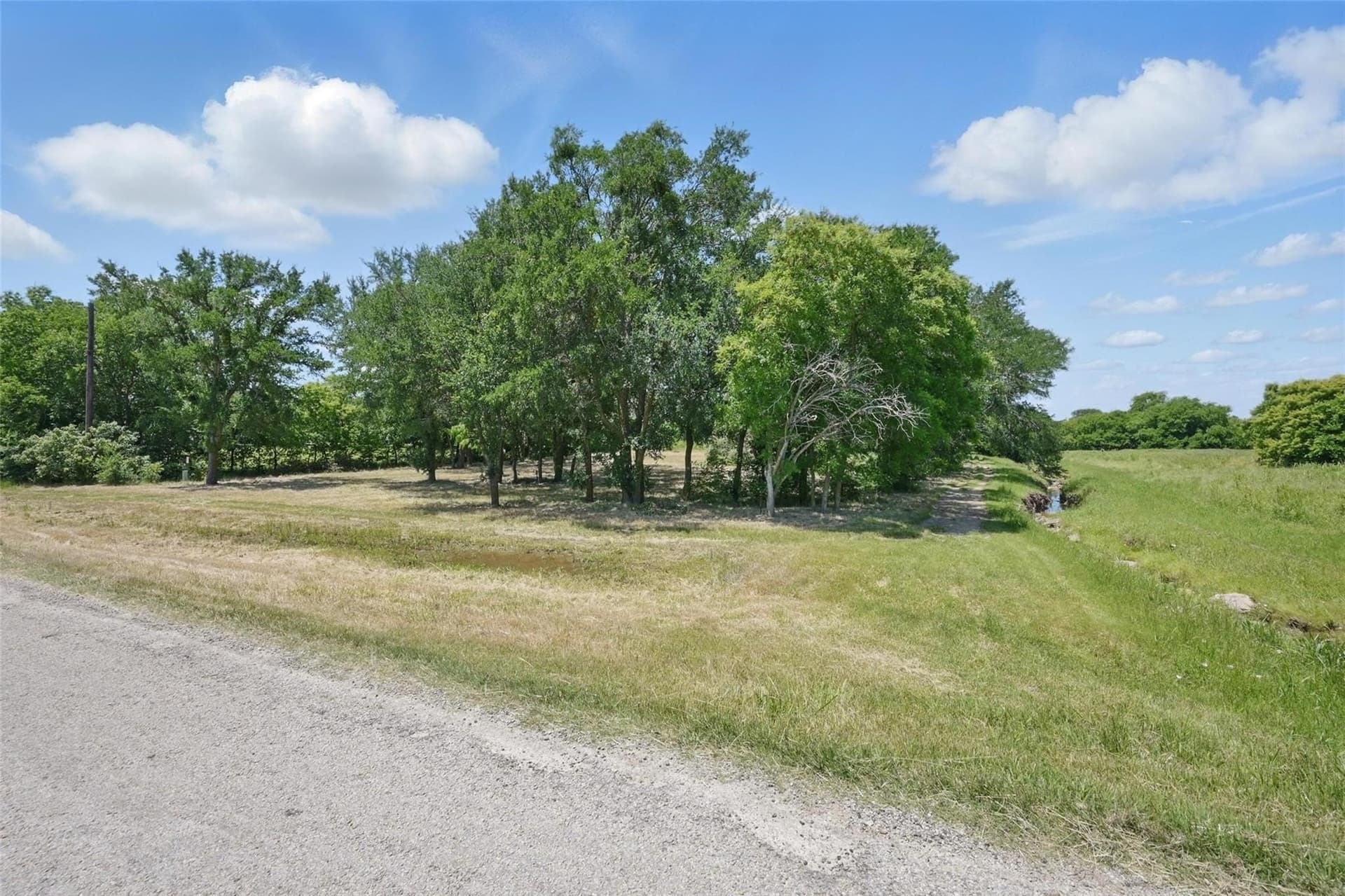 0.67 acres in Grayson County - photo 17