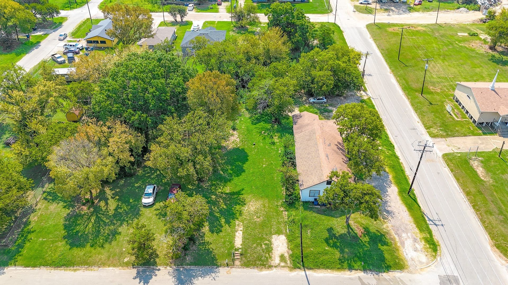 0.16 acres in Navarro County - photo 12