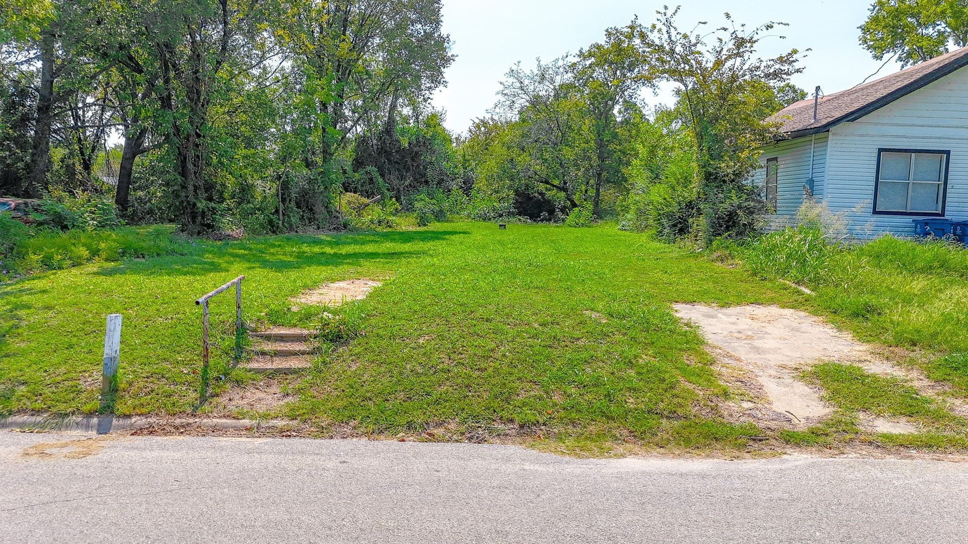 0.16 acres in Navarro County - photo 7