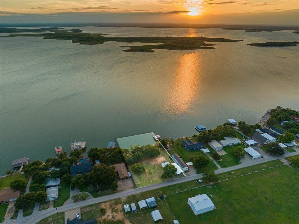 0.92 acres in Stephens County featured view