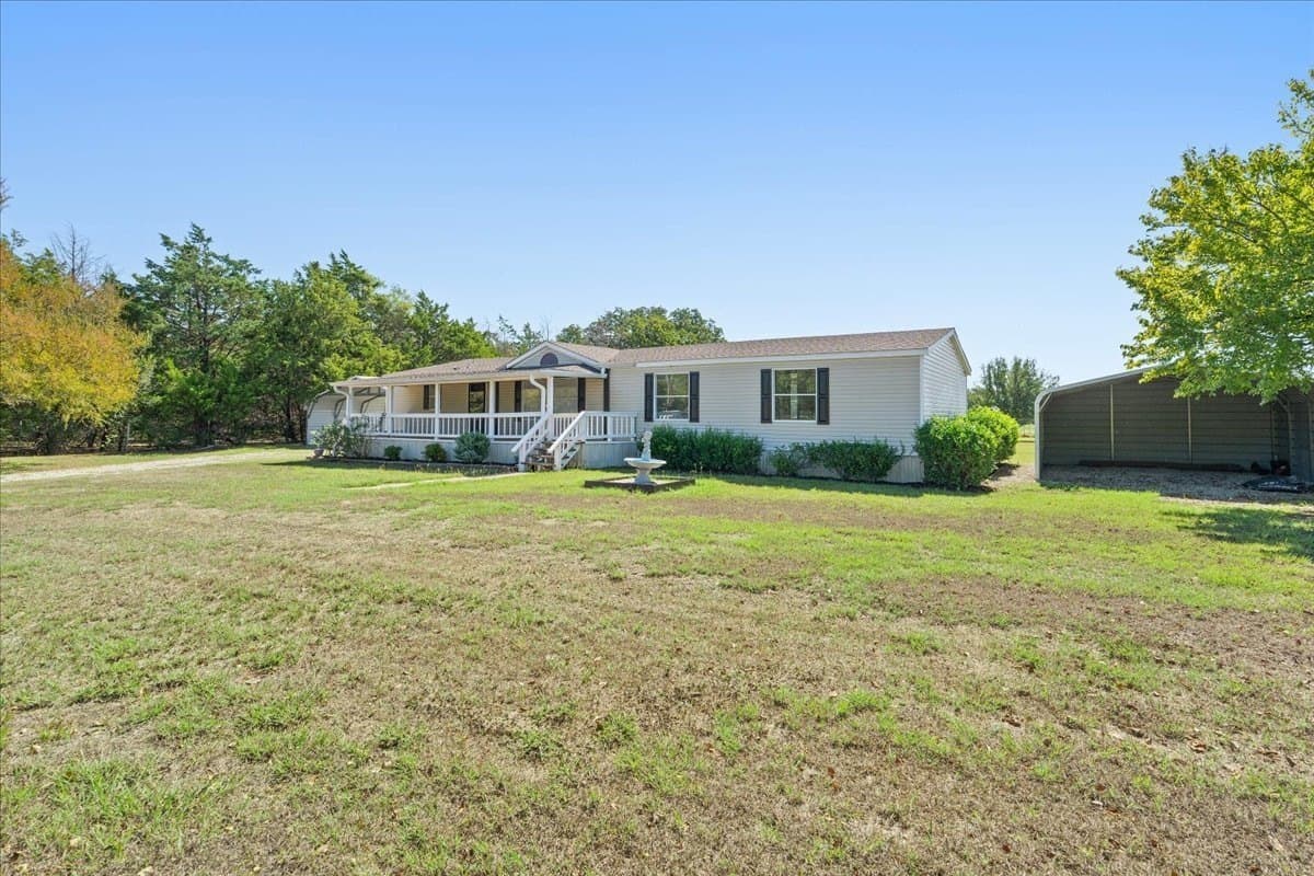 7.33 acres in Navarro County - photo 3