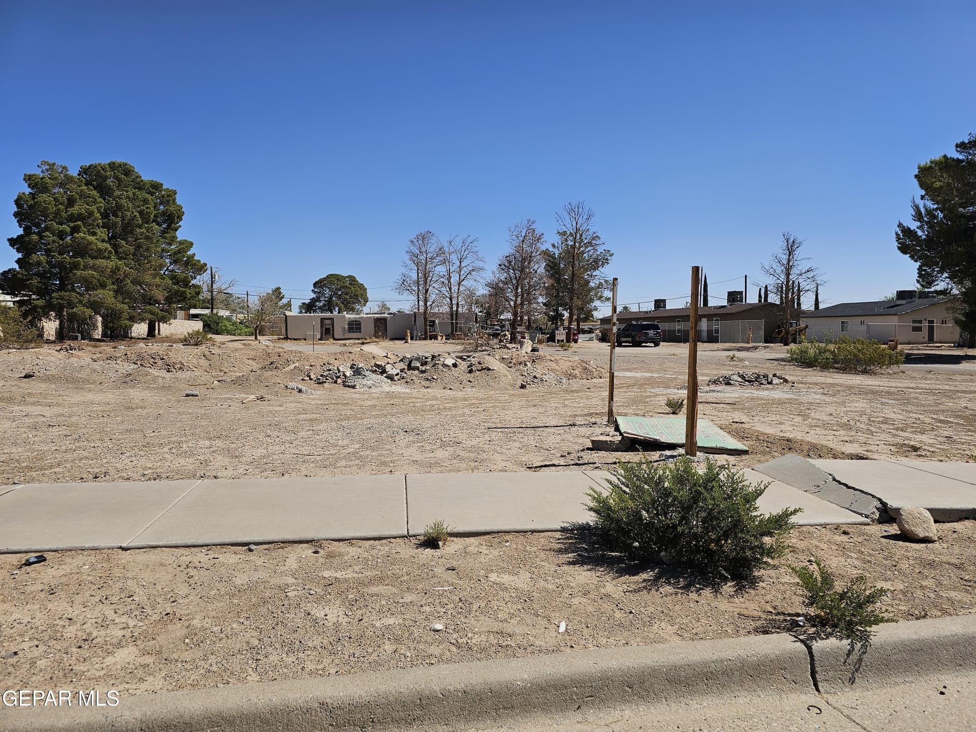 1 acres in El Paso County