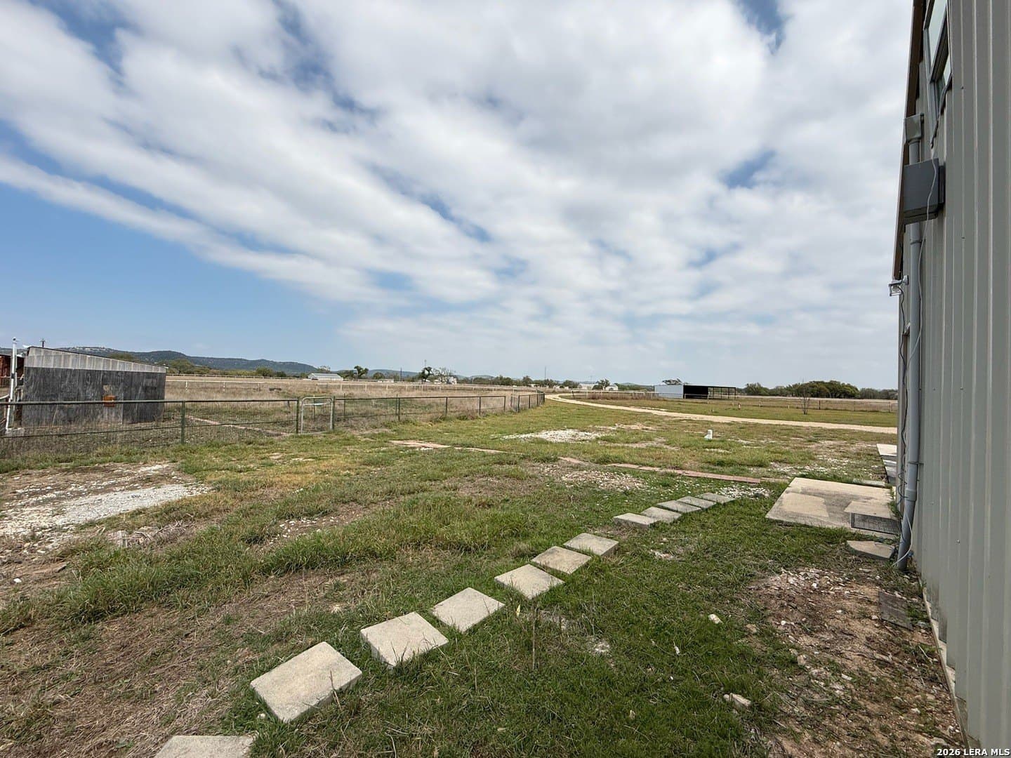 25.28 acres in Bandera County - photo 96
