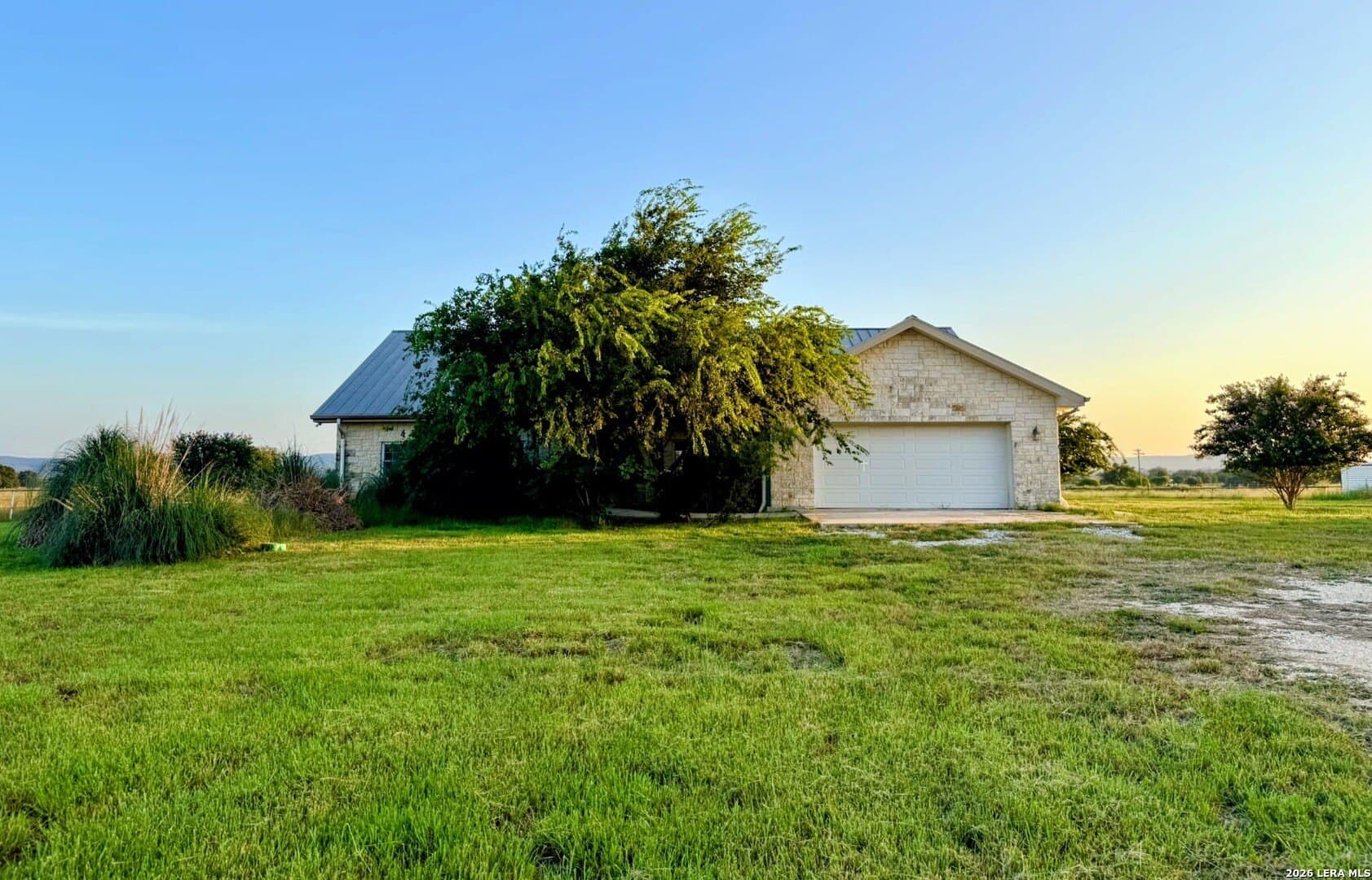 25.28 acres in Bandera County - photo 9