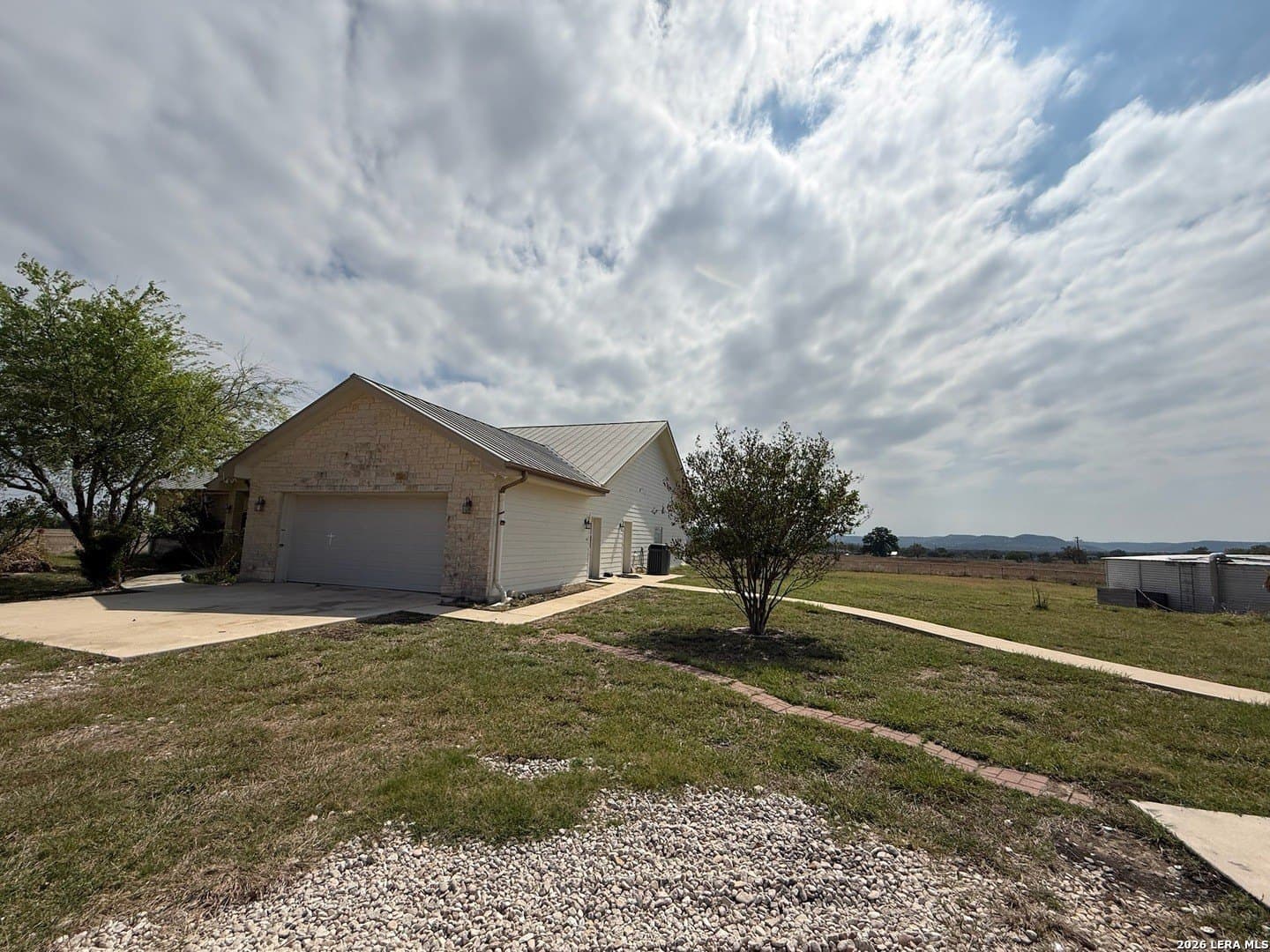25.28 acres in Bandera County - photo 36