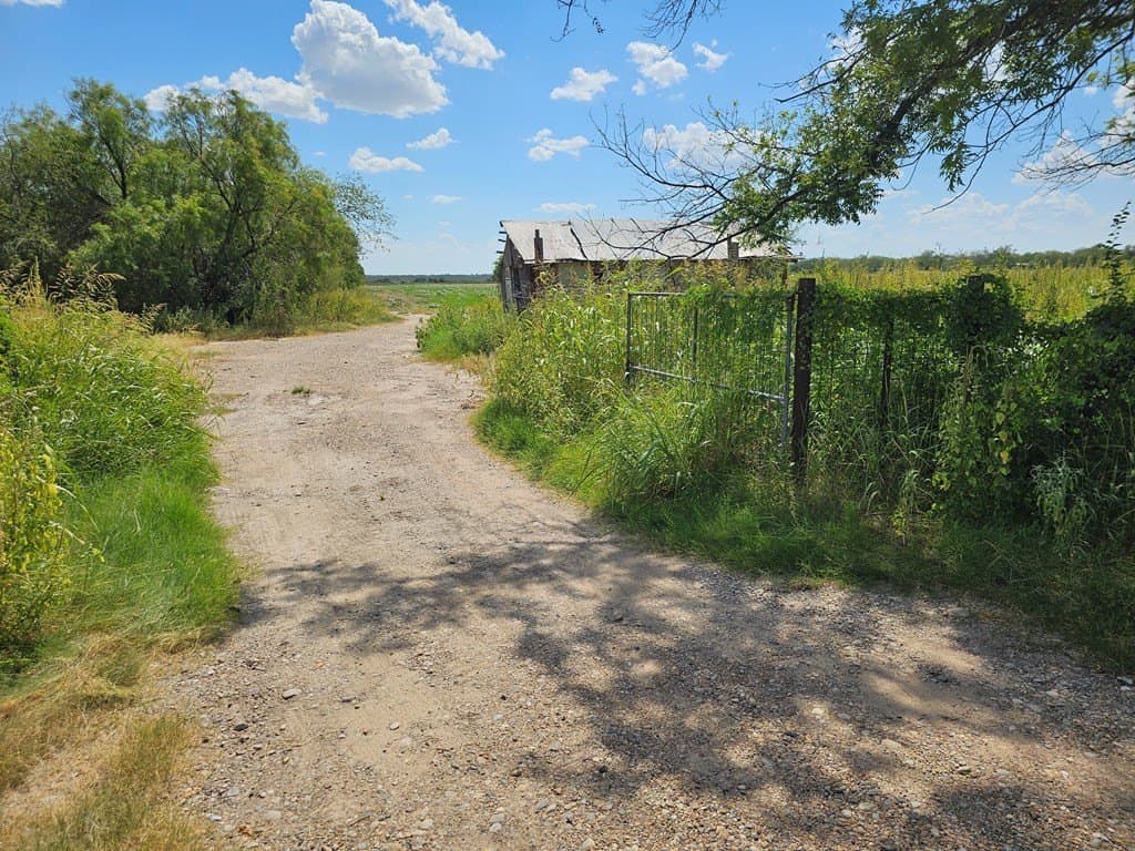 36.3 acres in Maverick County gallery image 3