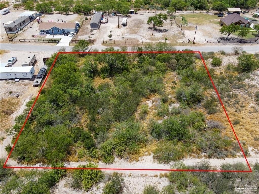 2.01 acres in Starr County gallery image 4