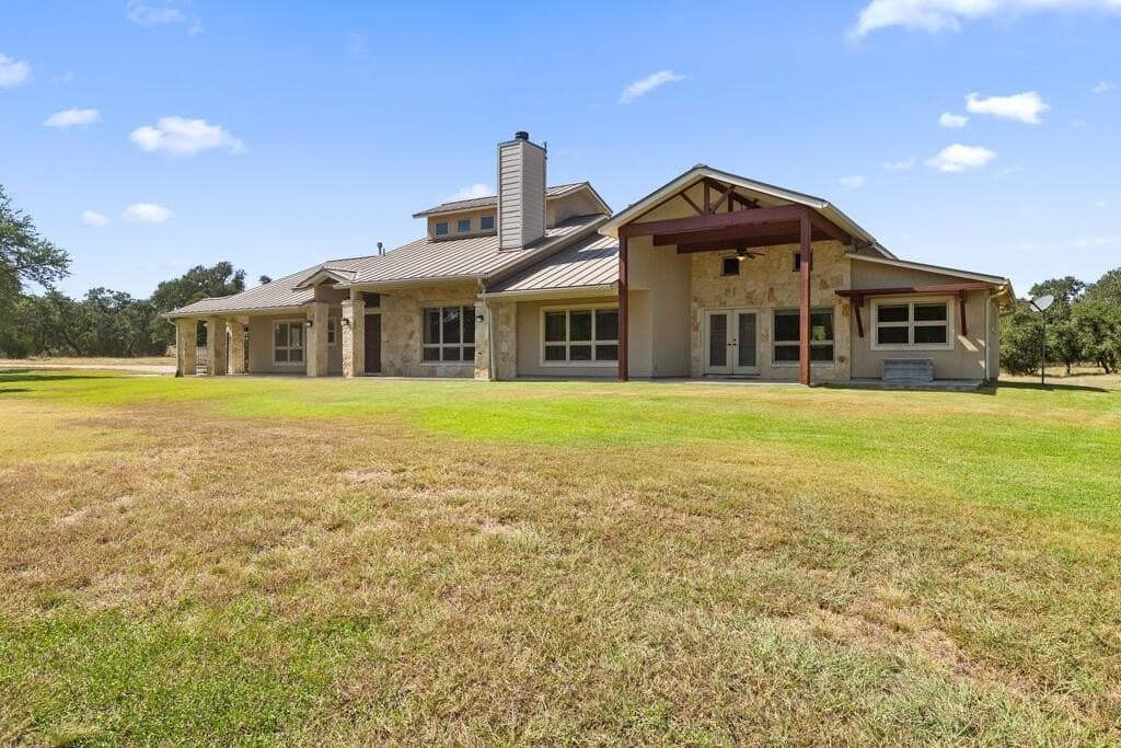 16 acres in Blanco County - photo 4