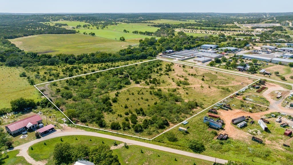 10.77 acres in Gillespie County gallery image 4
