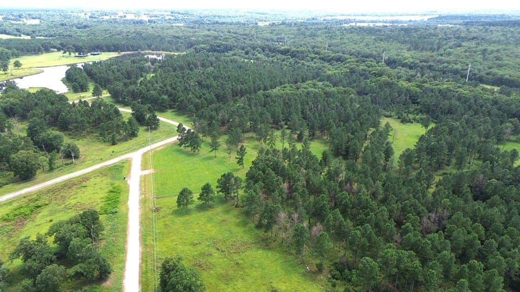 10.01 acres in Texas County - photo 6