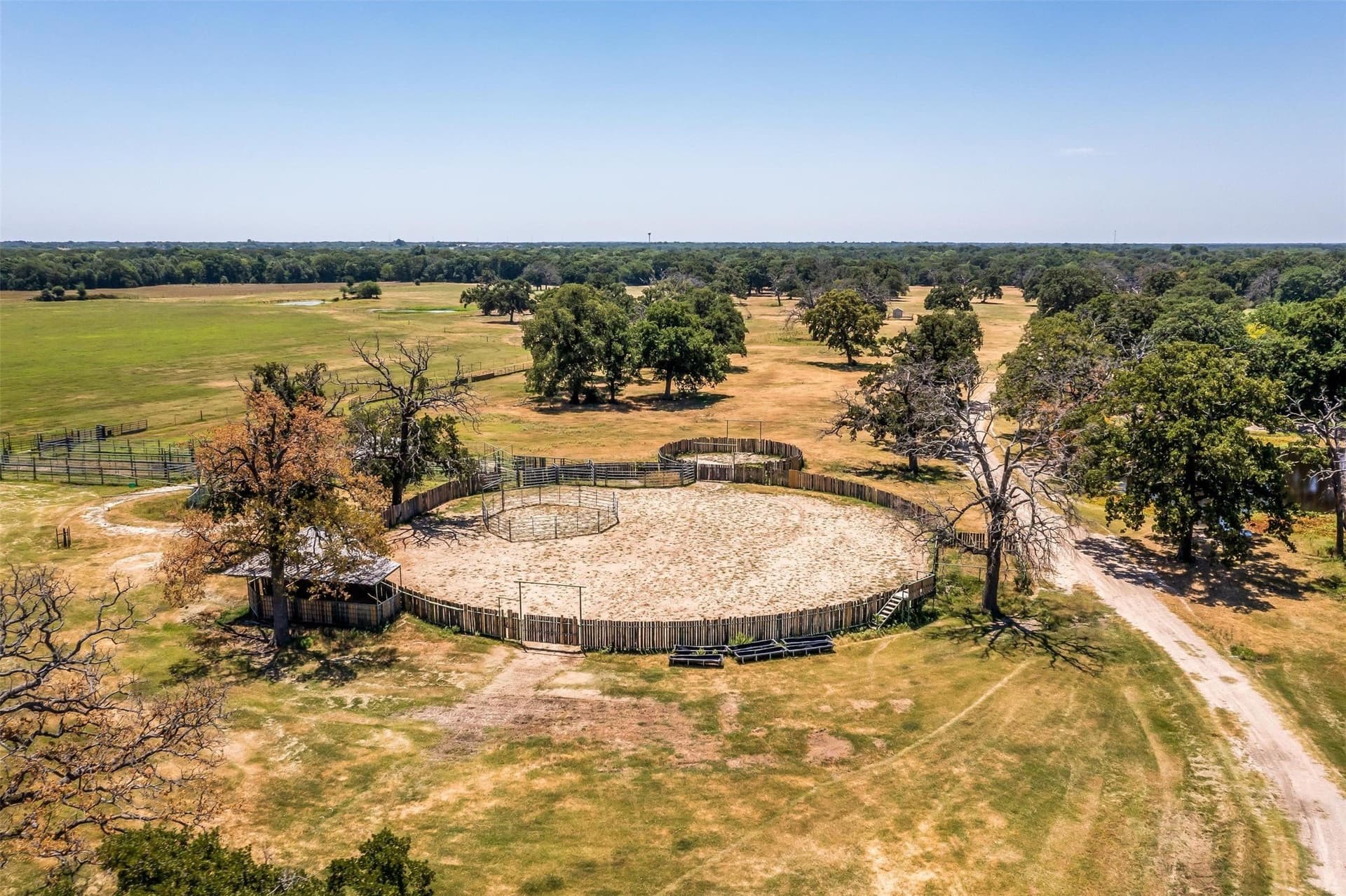 222.17 acres in Hunt County - photo 13