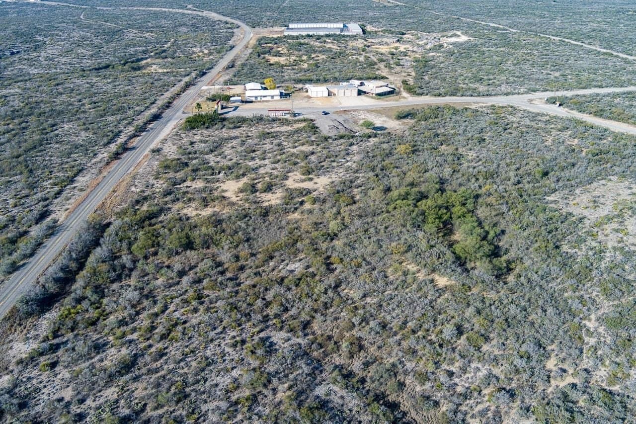 98.97 acres in Val Verde County featured view