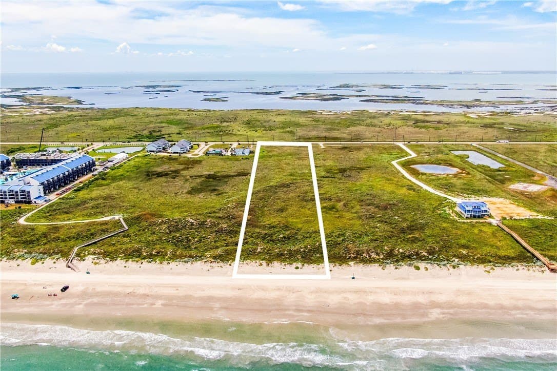 12.52 acres in Nueces County gallery image 3