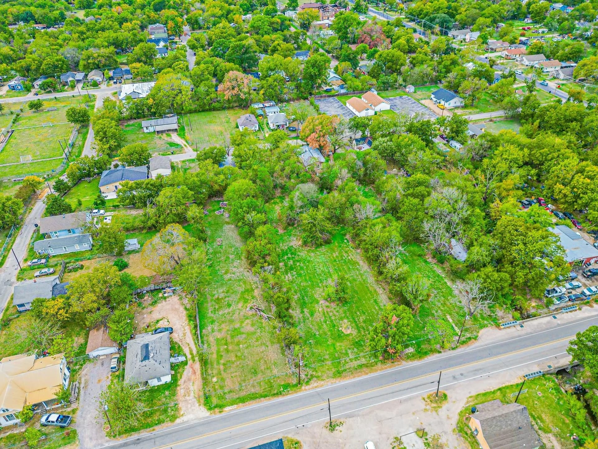 1.09 acres in Navarro County - photo 34