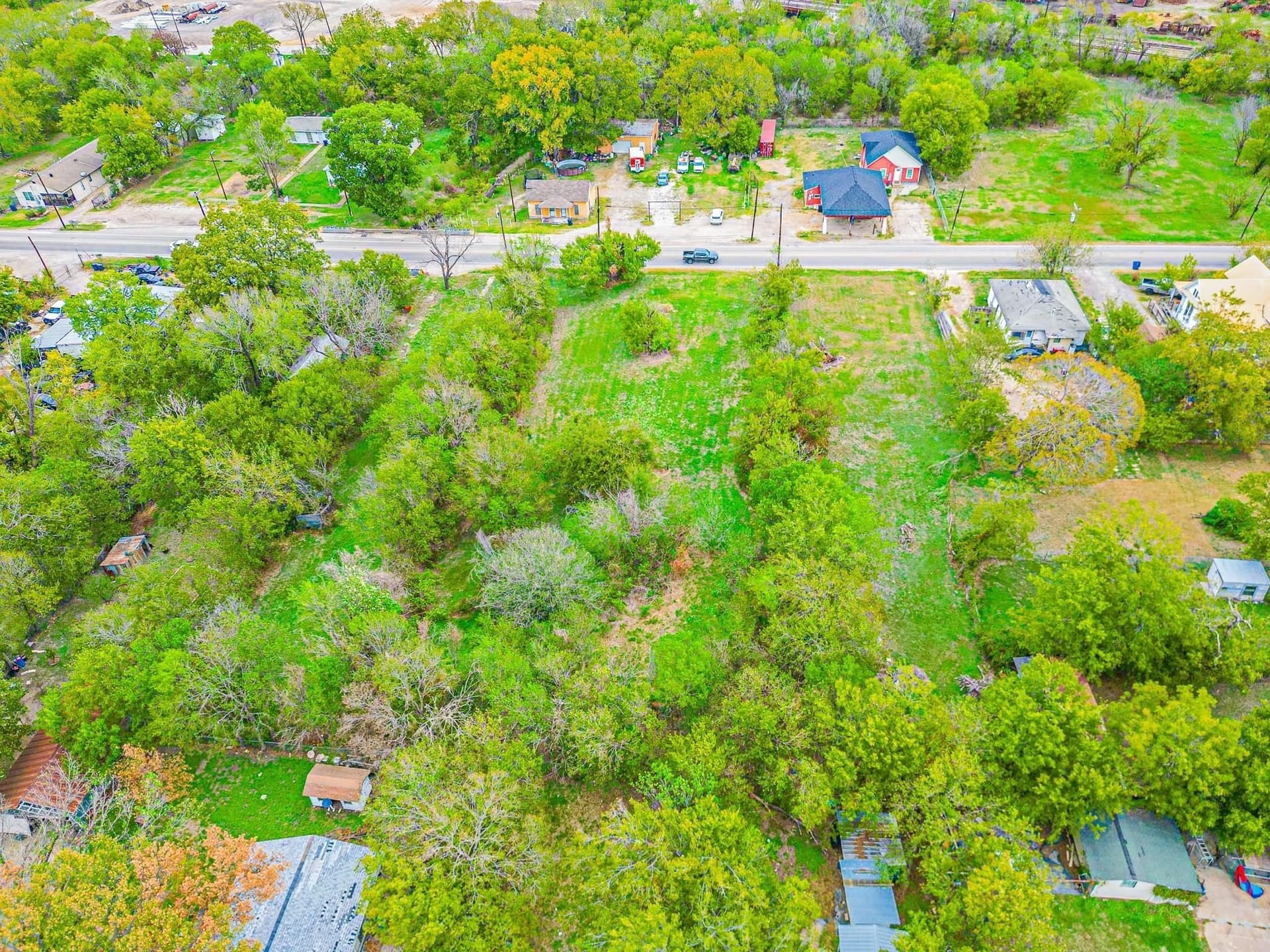 1.09 acres in Navarro County - photo 37