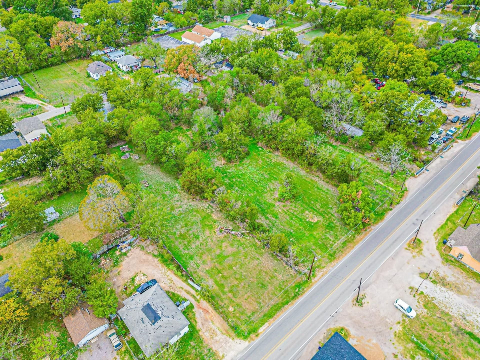 1.09 acres in Navarro County - photo 11