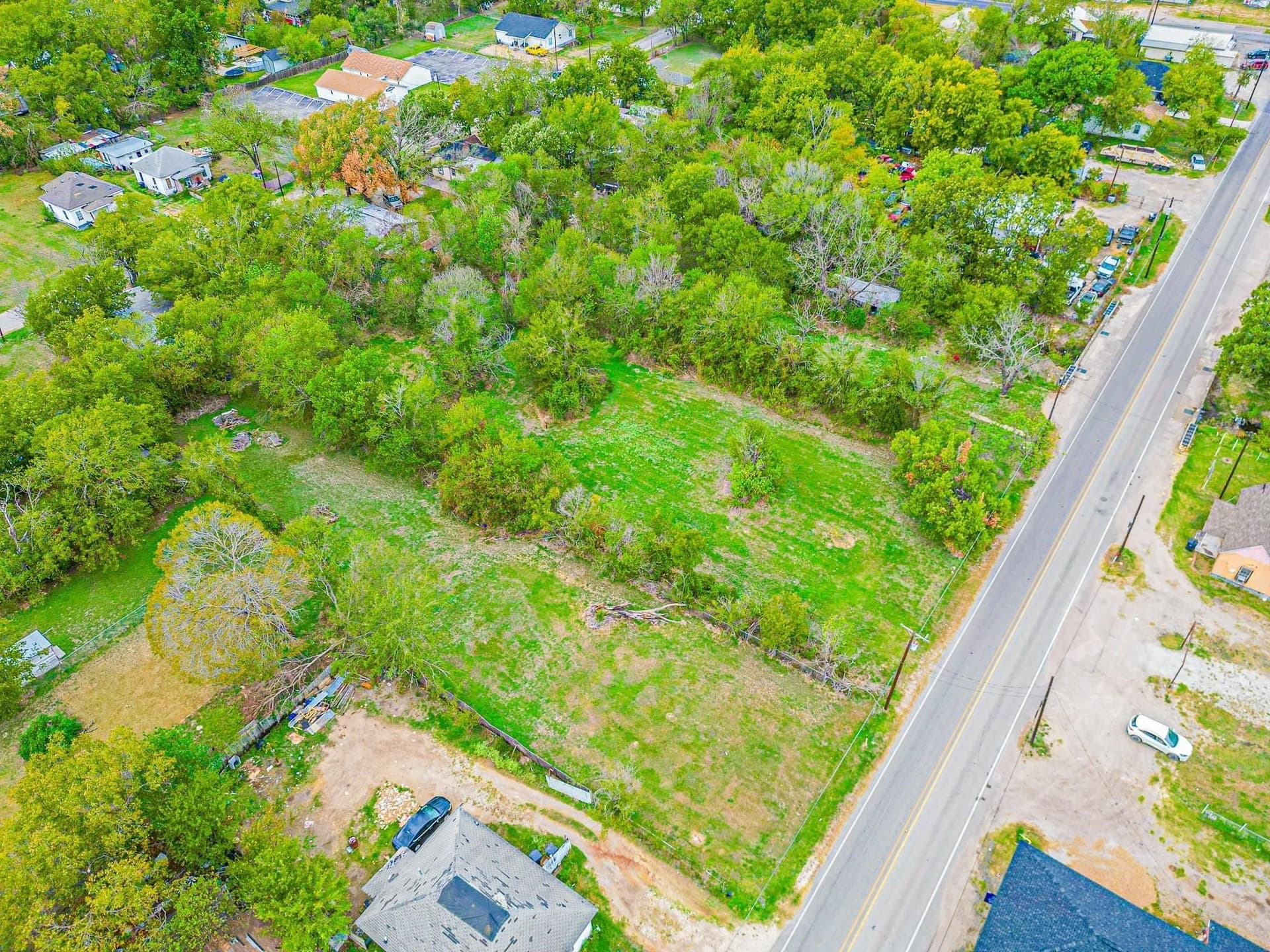 1.09 acres in Navarro County - photo 12
