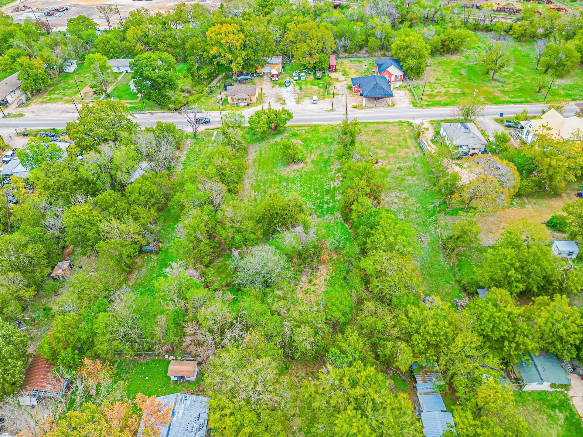 1.09 acres in Navarro County - photo 18