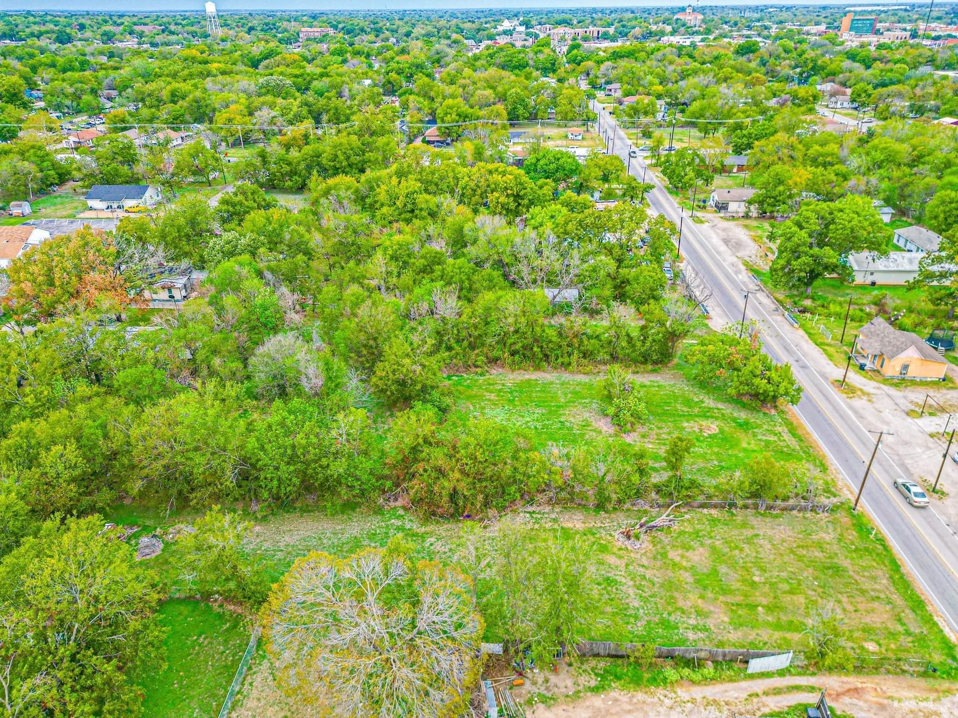 1.09 acres in Navarro County - photo 15