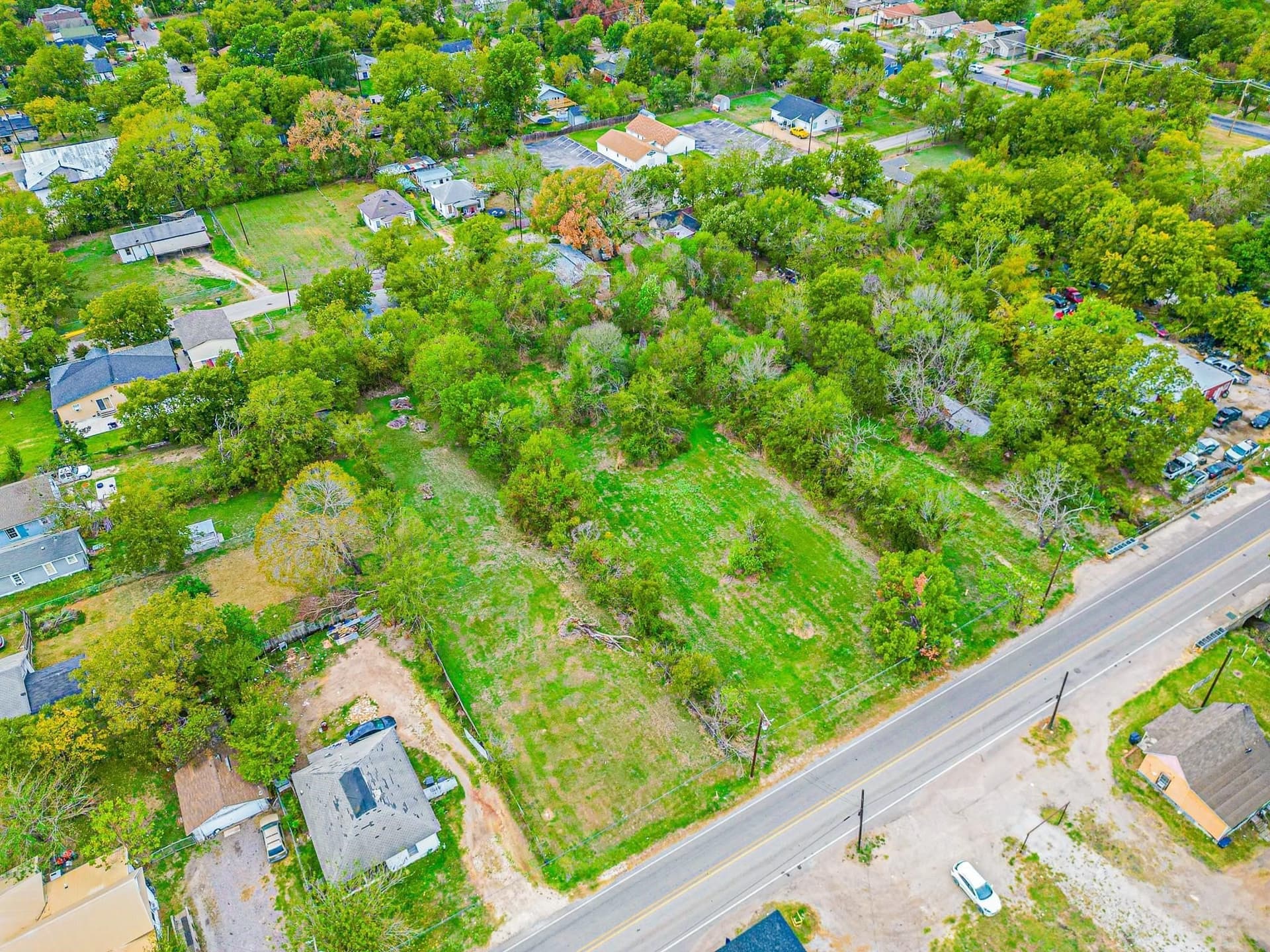 1.09 acres in Navarro County - photo 35