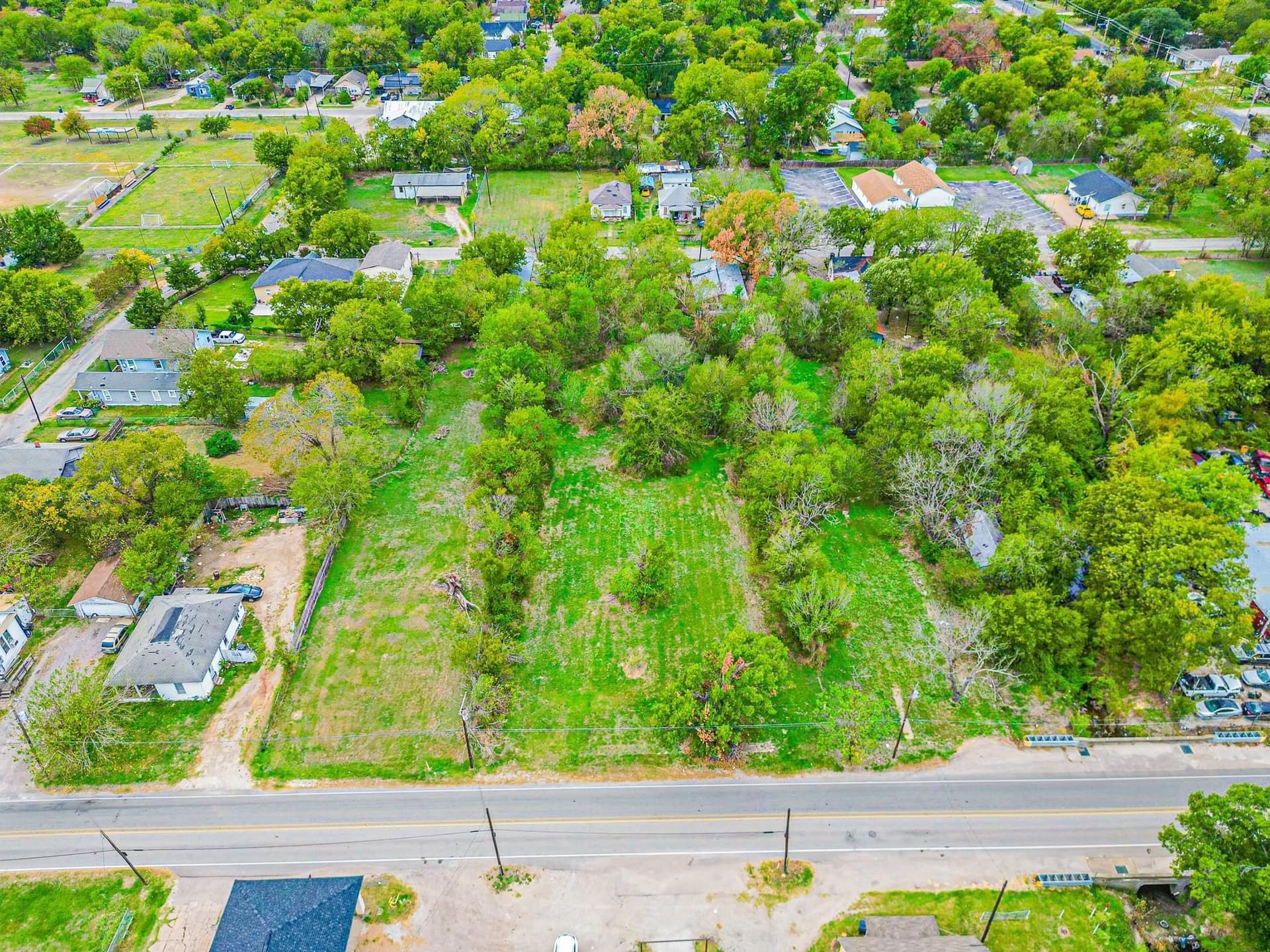 1.09 acres in Navarro County - photo 33